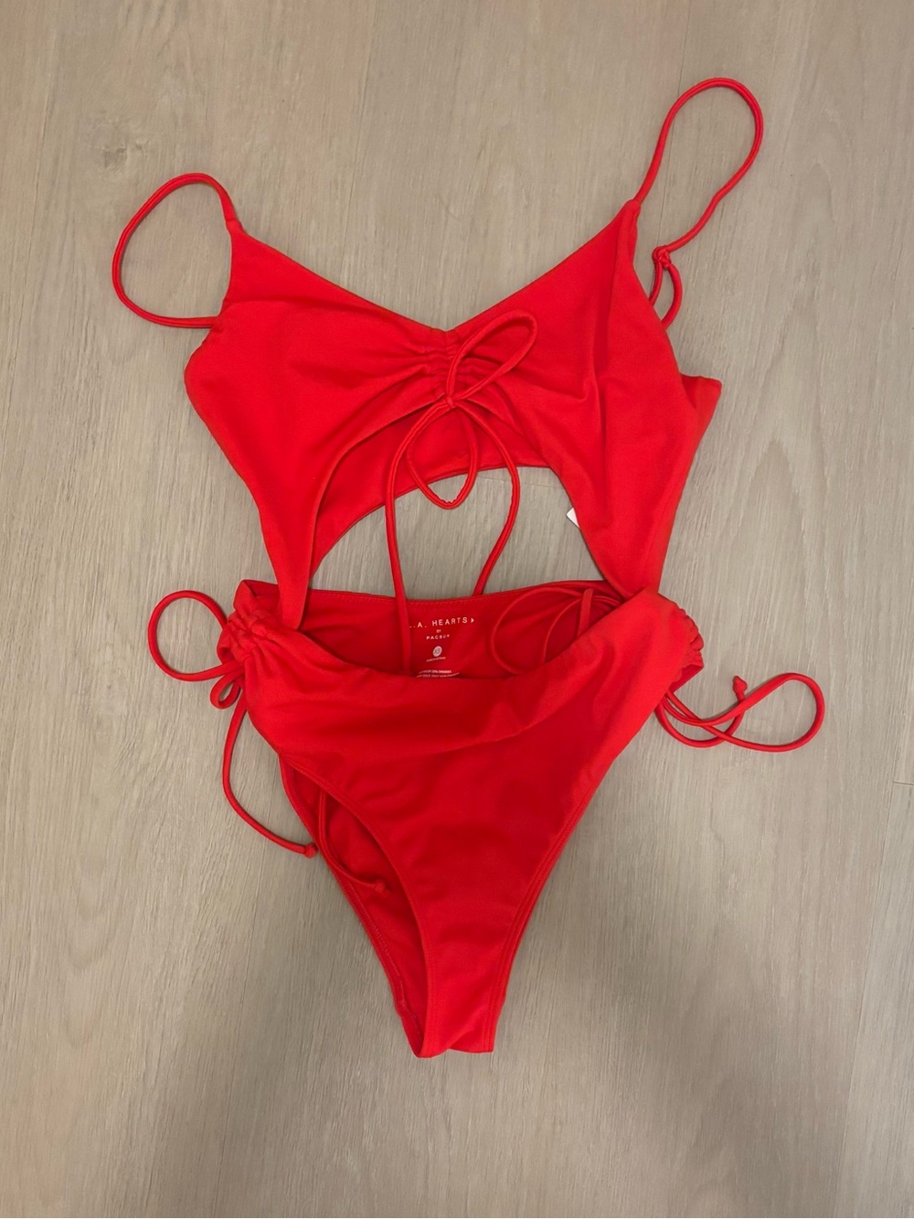 Women’s XS Red monokini Swimsuit with Side Ties